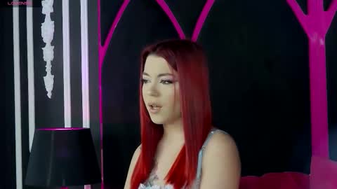 Snapshot of breezelle chatting on February 24, 6:55 am Zeline online show from February 24, 6:55 am