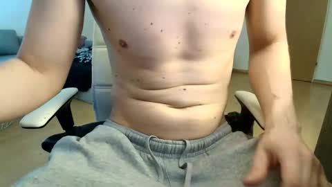 breezydicks online show from March 19, 9:30 pm