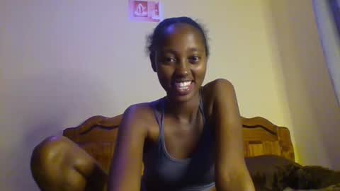 breelia online show from November 5, 2:00 am