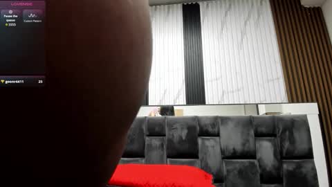 Snapshot of brenda_big_cock chatting on October 29, 1:41 am brenda_big_cock online show from October 29, 1:41 am