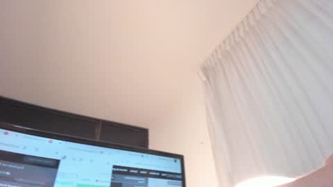 Brenda and Stevenn online show from June 11, 12:32 am