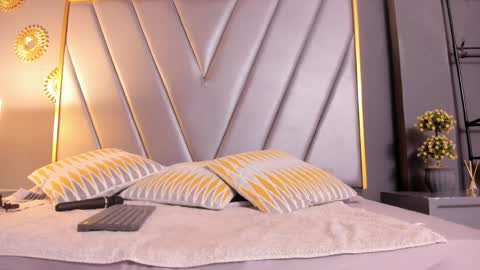 Brenda Time Schedule 0600 - 1400 GMT-5 online show from March 26, 10:32 am