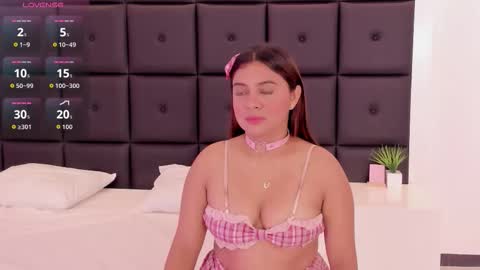 Brenda  online show from September 10, 12:27 pm