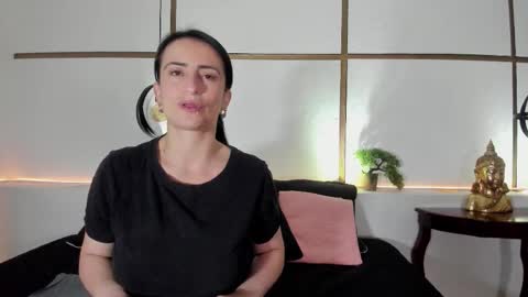 MeganBeaked online show from October 14, 1:45 pm