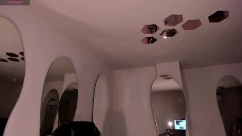 Bren  IG brendakoleman online show from September 14, 3:49 am