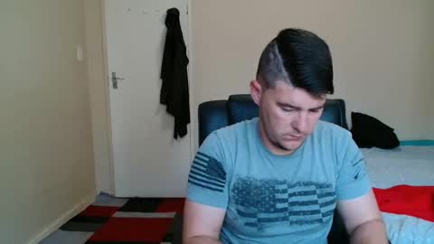 ask me lol online show from November 14, 4:11 am