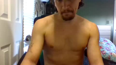 Snapshot of brenna_r33 chatting on December 15, 2:43 pm brenna_r33 online show from December 15, 2:43 pm