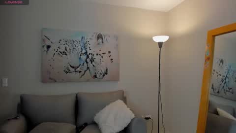 Snapshot of brennawalker chatting on October 18, 5:03 pm Brenna Walker IG 4lexandracasas online show from October 18, 5:03 pm