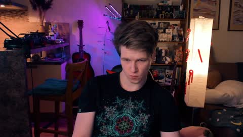 brestonsweet online show from December 11, 7:03 pm