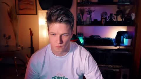 brestonsweet online show from February 18, 4:59 pm