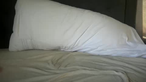 Snapshot of brettbaker89 chatting on November 26, 8:32 pm brettbaker89 online show from November 26, 8:32 pm