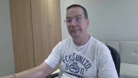 Brett online show from March 8, 1:04 pm