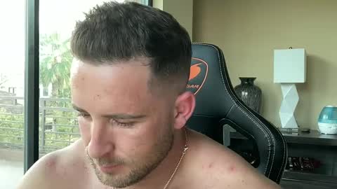 Brett Mycles online show from December 12, 11:25 pm