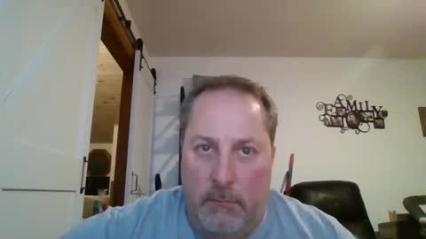 hey online show from December 26, 10:52 pm