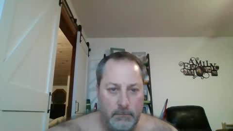 hey online show from January 8, 5:16 am