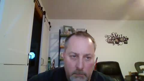 hey online show from January 12, 9:51 pm