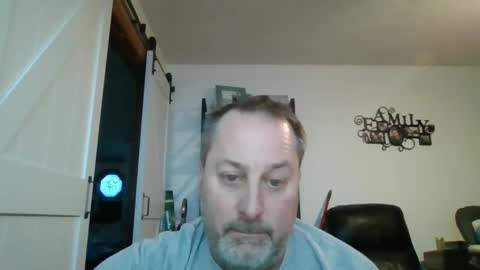 hey online show from January 22, 9:54 pm