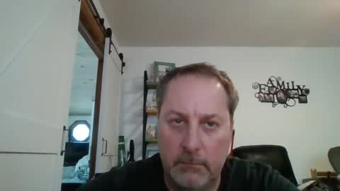 hey online show from February 16, 5:26 pm