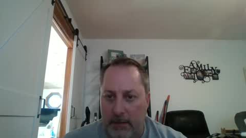 hey online show from March 7, 9:38 pm