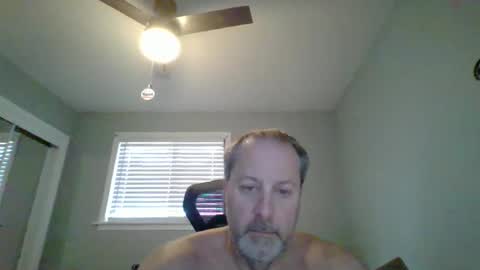 hey online show from April 3, 9:13 pm
