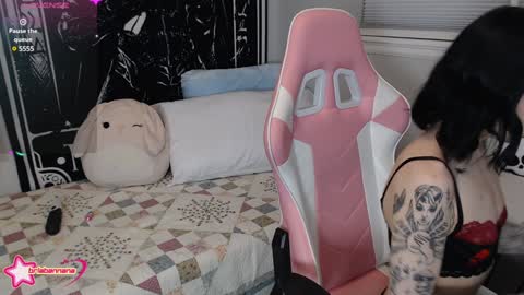 Brianna online show from December 25, 12:27 am