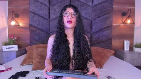 B R I A  online show from January 8, 9:10 am