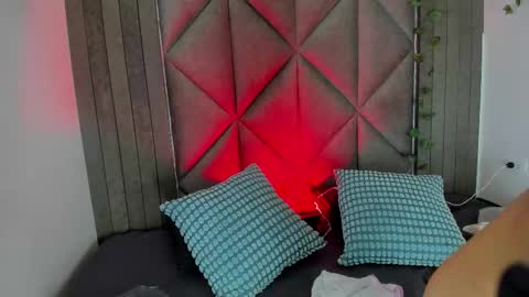 B R I A  online show from February 16, 1:35 am