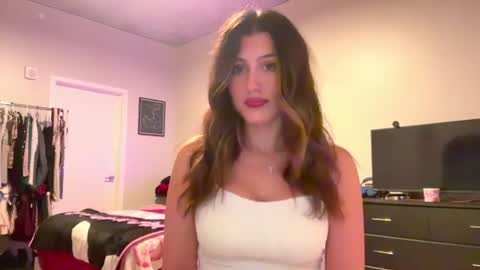 Brianna3 online show from July 7, 2:58 am
