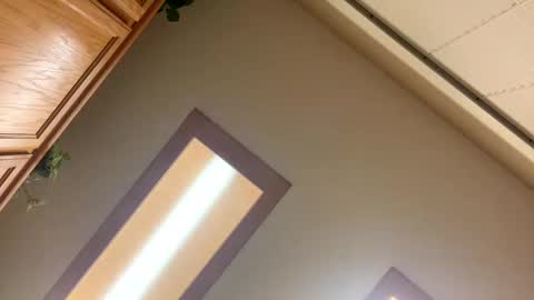 Snapshot of brian_bmw7 chatting on December 30, 9:59 am brian_bmw7 online show from December 30, 9:59 am