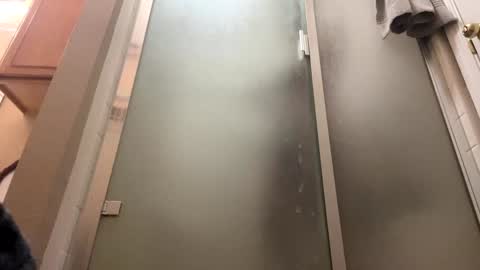 Snapshot of brian_bmw7 chatting on January 1, 12:32 am brian_bmw7 online show from January 1, 12:32 am