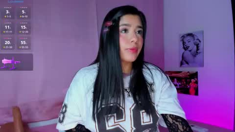 Snapshot of briana11_ chatting on March 9, 1:42 am briana11_ online show from March 9, 1:42 am
