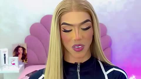 BRIANA online show from February 28, 7:42 am