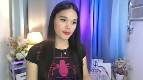 Snapshot of briana_sinclaire chatting on April 16, 2:07 pm Claire online show from April 16, 2:07 pm