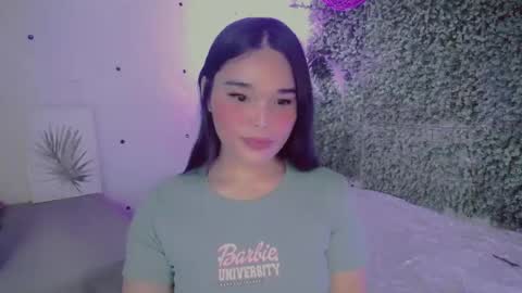 Claire online show from July 19, 9:24 am