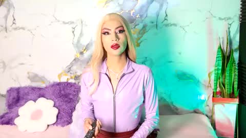 briana_white online show from June 8, 4:07 pm