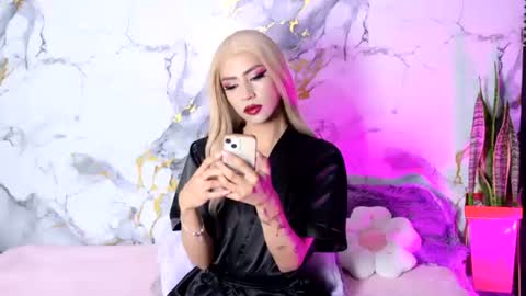 briana_white online show from June 12, 5:34 pm