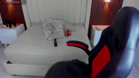 BRIANA online show from October 22, 3:18 am