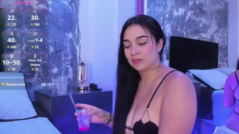     online show from December 11, 3:47 pm