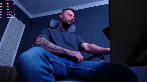 Brian online show from October 25, 4:42 am