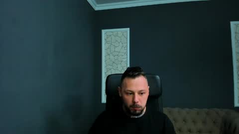 Snapshot of brianhunts chatting on April 10, 4:39 am Brian online show from April 10, 4:39 am