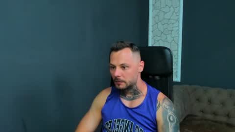 Snapshot of brianhunts chatting on June 13, 4:43 am Brian online show from June 13, 4:43 am