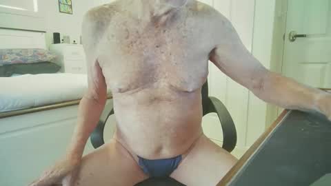 Brianj 22 online show from May 22, 4:41 am