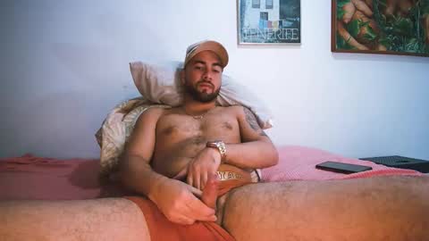 Snapshot of brianlester chatting on March 24, 1:54 am brian online show from March 24, 1:54 am