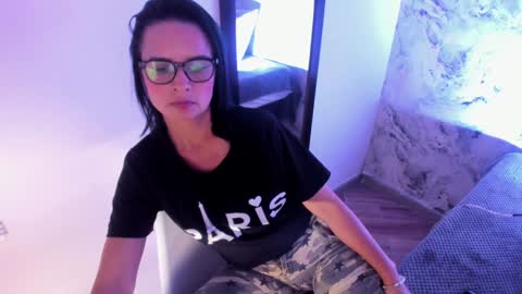 Brianna garnerr online show from December 15, 6:18 am