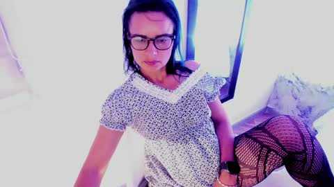 Brianna garnerr online show from December 27, 10:01 am