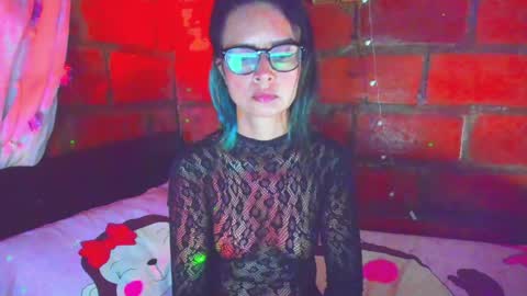 Brianna garnerr online show from May 18, 2:07 am