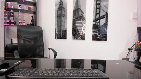 Brianna Ortiz online show from December 1, 7:36 pm
