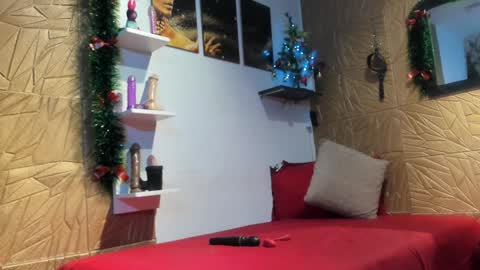 Brianna Chelsea  online show from December 17, 4:53 pm