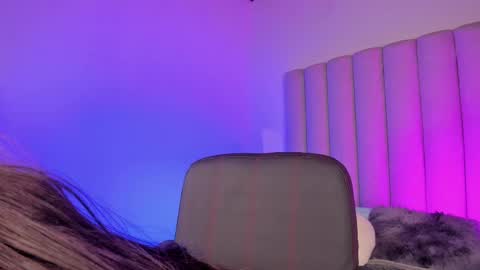 Snapshot of briannajackson_ chatting on February 11, 4:35 pm brianna online show from February 11, 4:35 pm