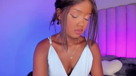 Snapshot of briannajackson_ chatting on February 12, 2:32 pm brianna online show from February 12, 2:32 pm